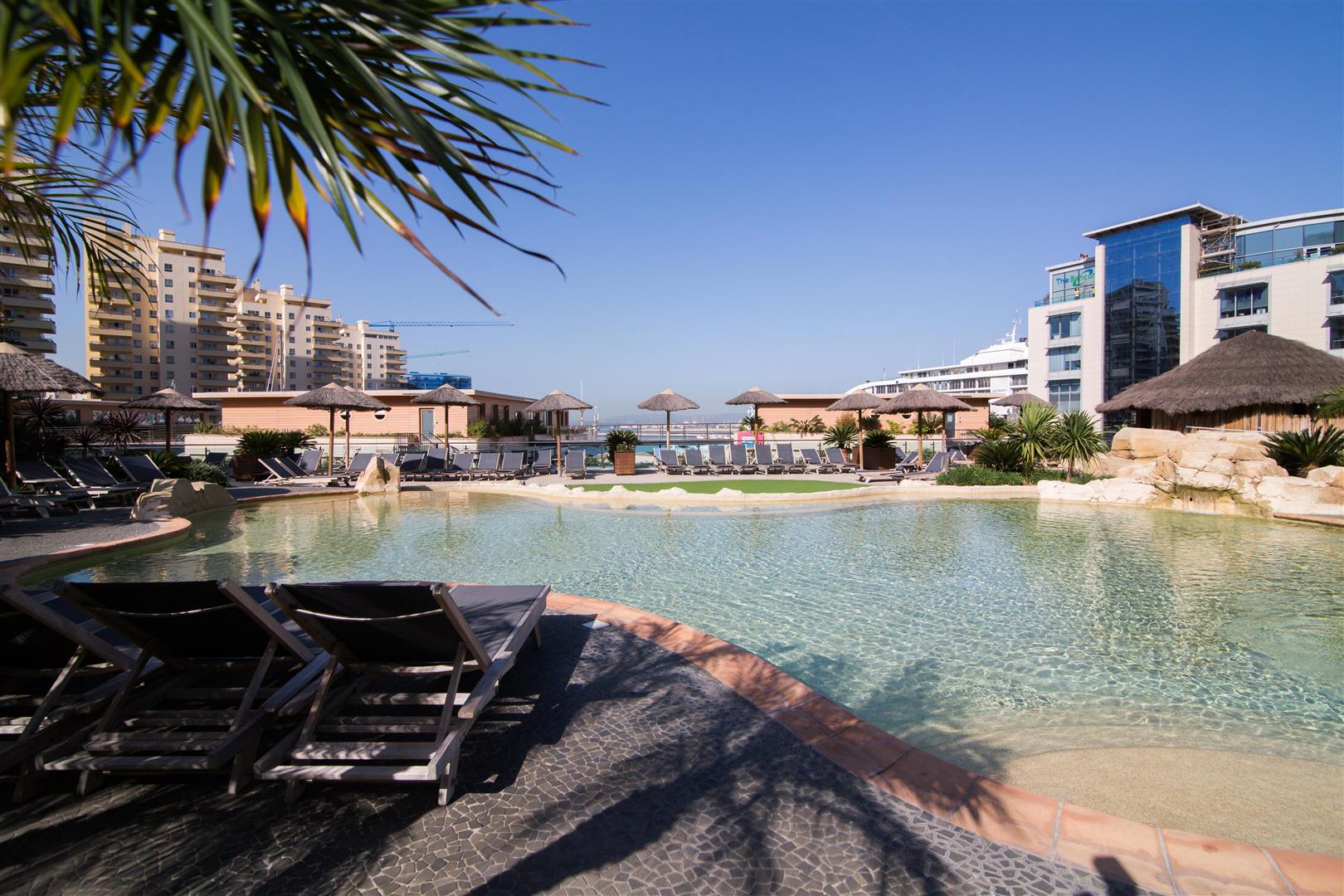Image of Apartment - 1 Bedrooms - 1 Bathrooms for Rental in Royal Ocean Plaza-Gibraltar, Image 2